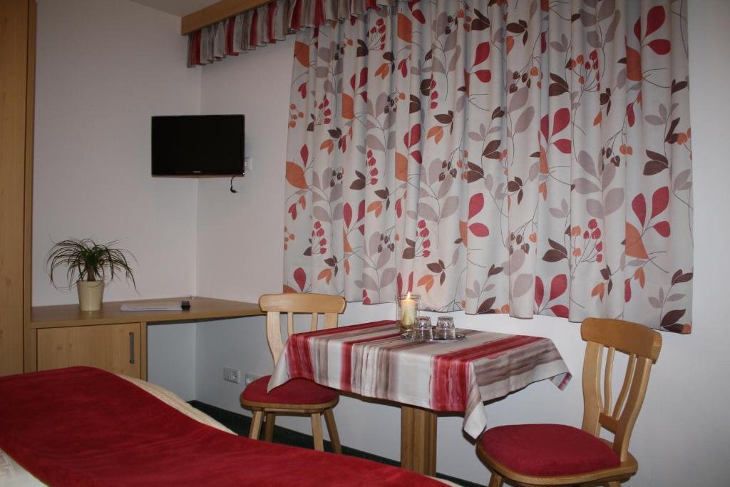 Zimmervermietung Babsy Zell am See Habitación foto