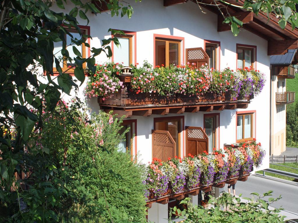 Zimmervermietung Babsy Bed and Breakfast Zell am See Exterior foto